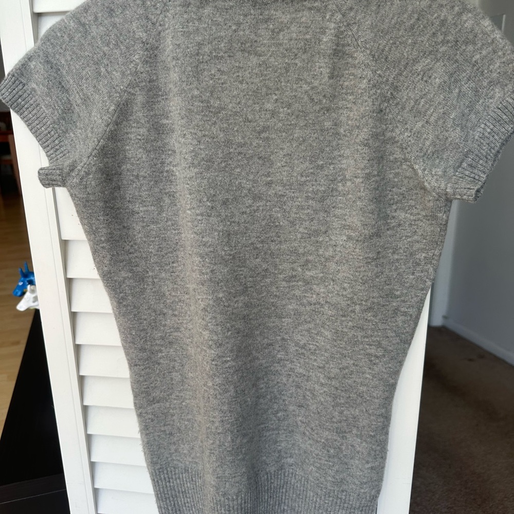 Pure Collection Light Gray 100% Cashmere Sweater - Picture 4 of 5